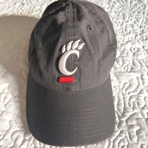 New Era 9TWENTY Cincinnati Bearcats Hat Mens Adjustable Charcoal Grey Cotton Cap